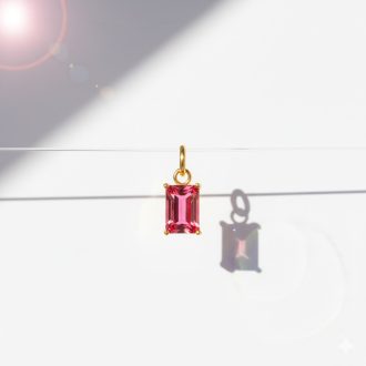 Július kristály charm, aranyozott